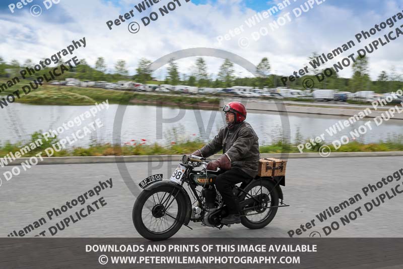 Vintage motorcycle club;eventdigitalimages;no limits trackdays;peter wileman photography;vintage motocycles;vmcc banbury run photographs